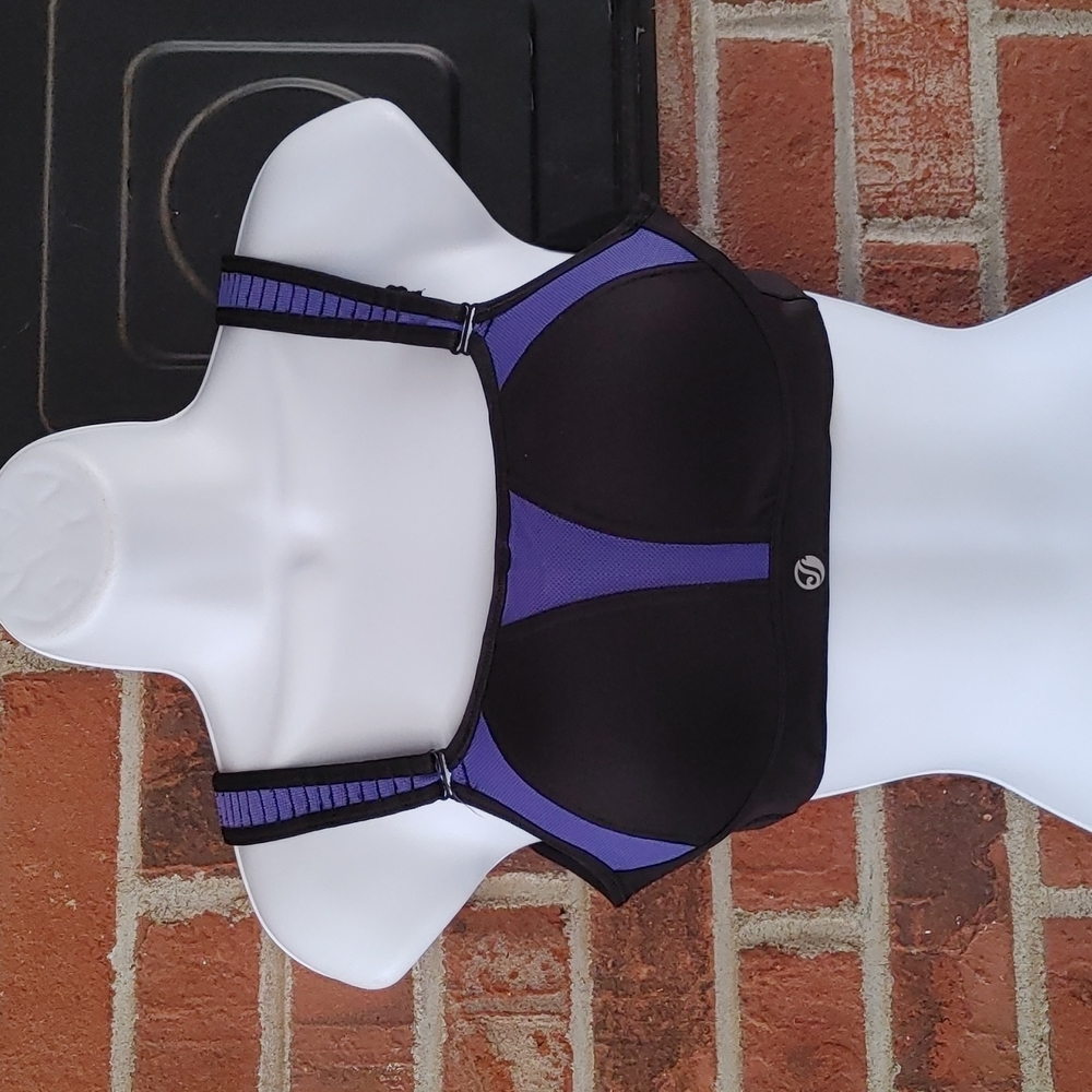 Soma Sport Bra Size 32A